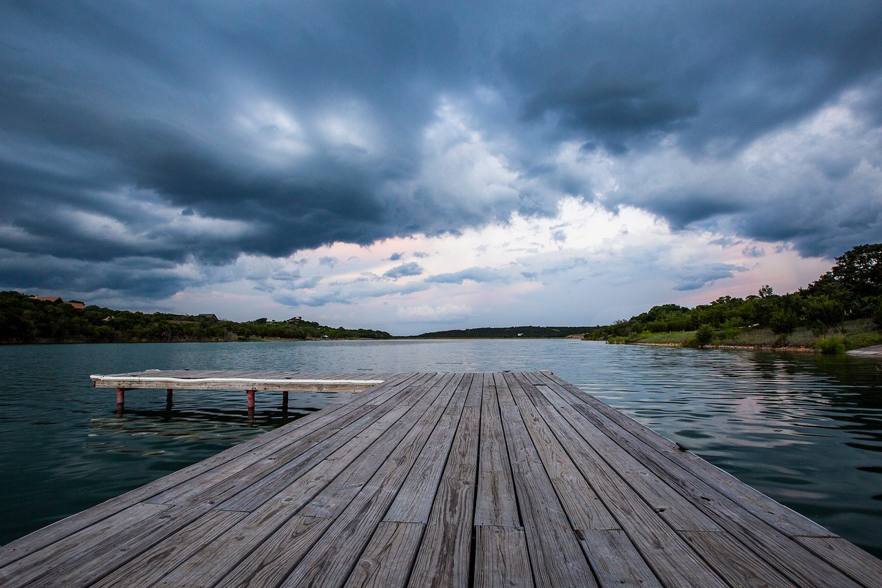 Spring thunderstorm rolling in over Texas Lake